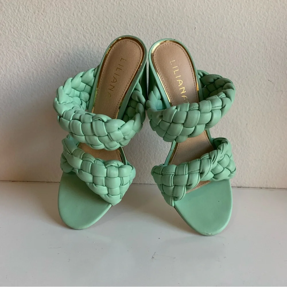 Liliana Twisted Mint sandals with braided straps chunky heel women's size 10
